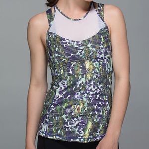 LuluLemon Running In The City Tank MINT Sz.8